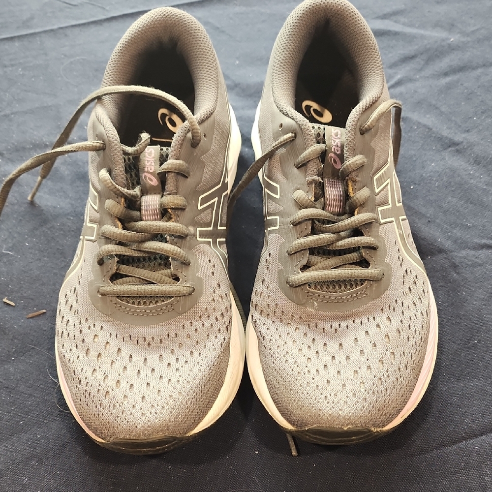 Asics Gray Running  Shoes Women's size 9.5